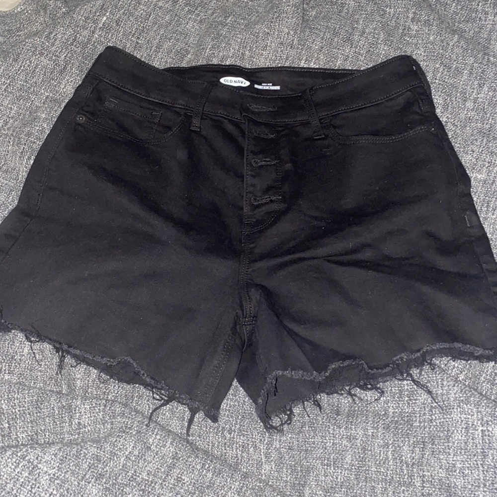 High waisted black shorts